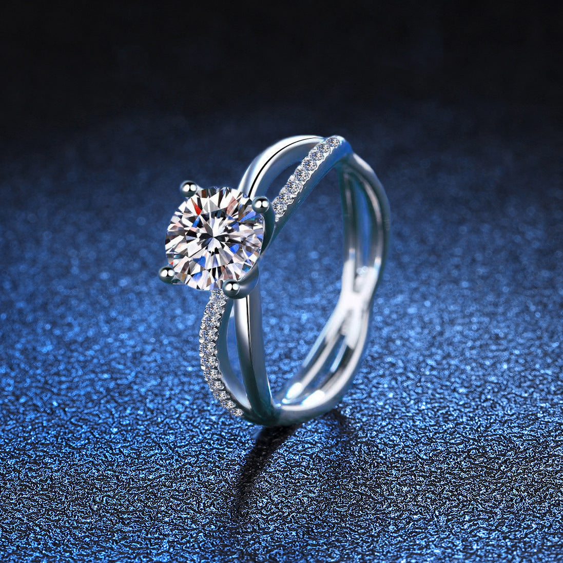 Four-claw Cross Hollow Ring S925 Sterling Silver Moissanite