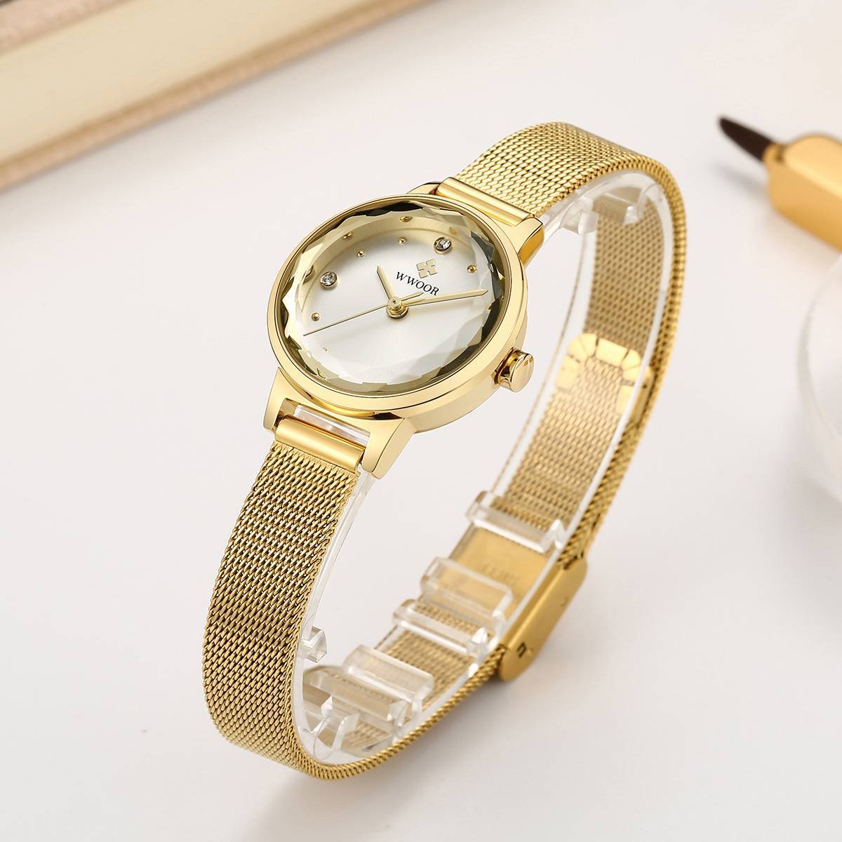 Simple Women’s Quartz Watch with Mesh Strap - ShreeBliss