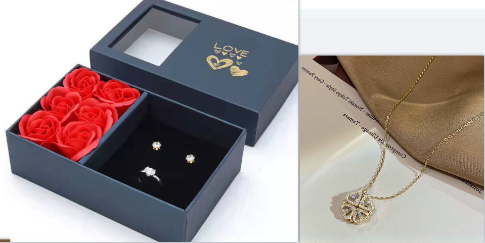 Retro Magnetic Four-Leaf Clover Heart Pendant Necklace – ShreeBliss