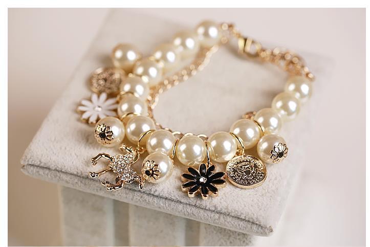 Pearl Flower Bracelet Jewelry - ShreeBliss