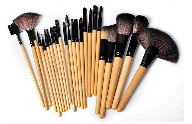24-Piece Makeup Brush Set in Gift Bag - ShreeBliss