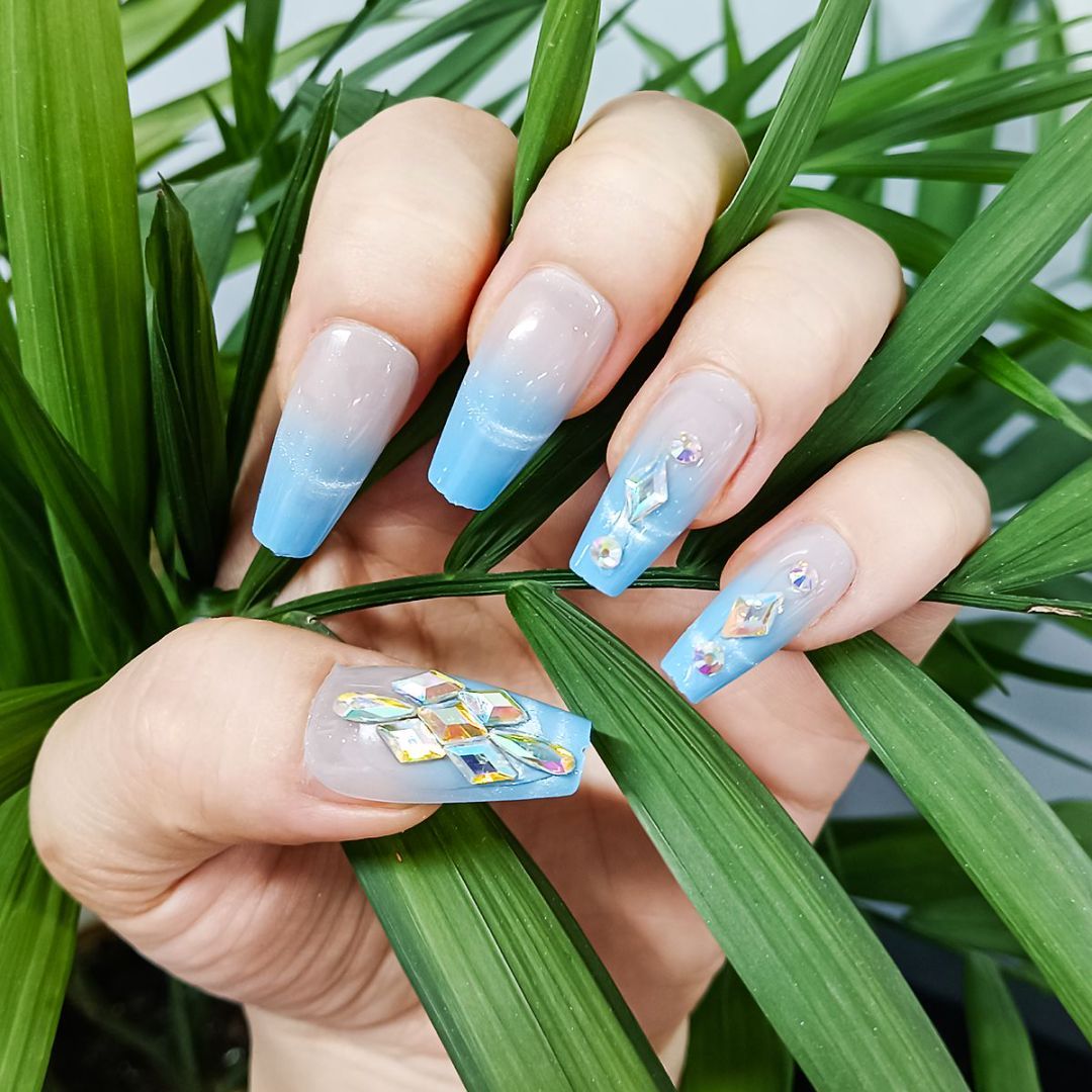 Blue Nail Plates with Diamonds Set - ShreeBliss