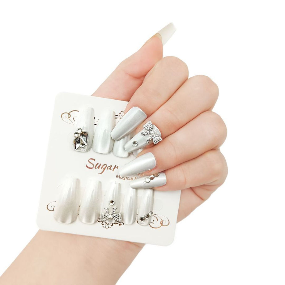 Silver Collar Inlaid White Nails - ShreeBliss