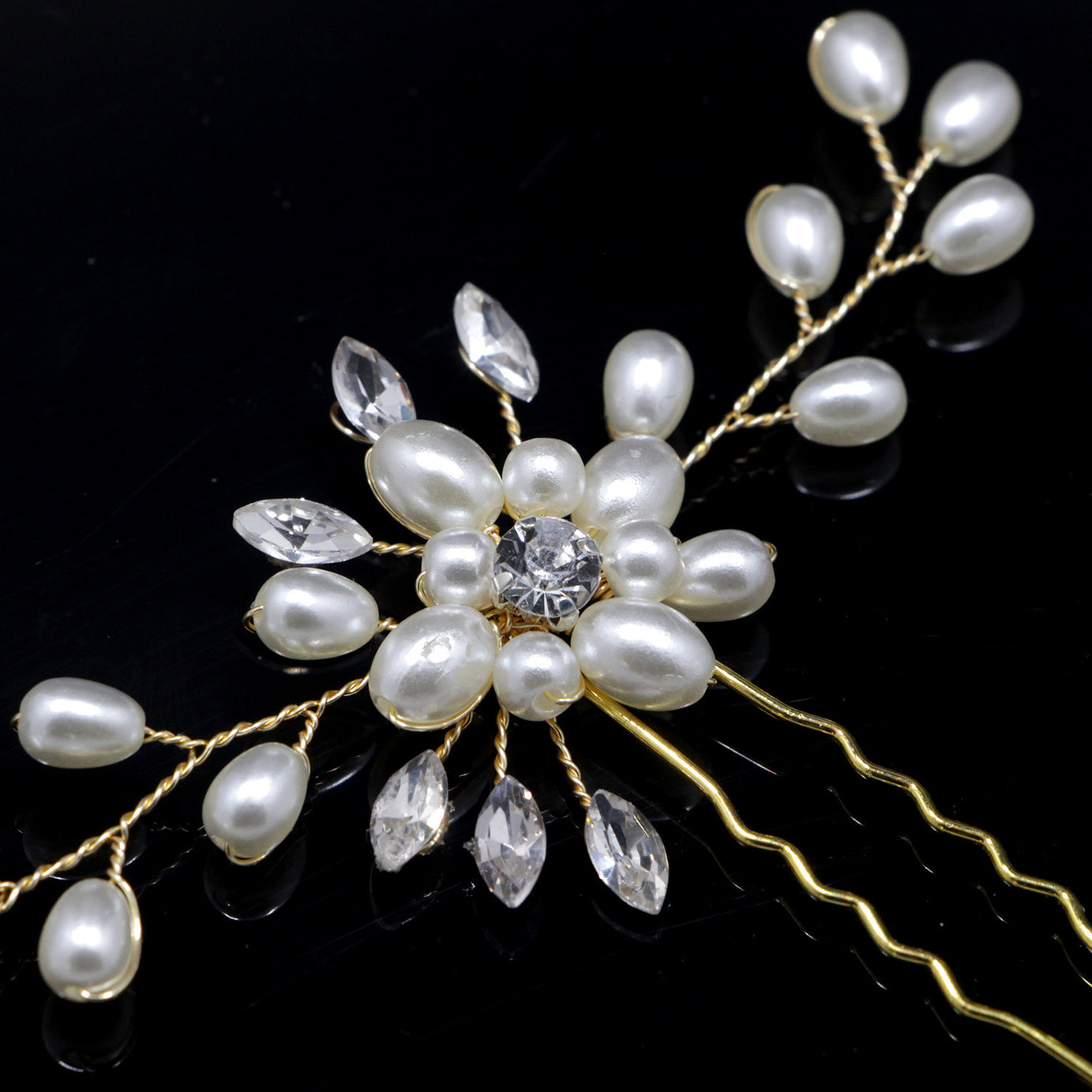 Korean Handmade Pearl Crystal Hairpin – ShreeBliss