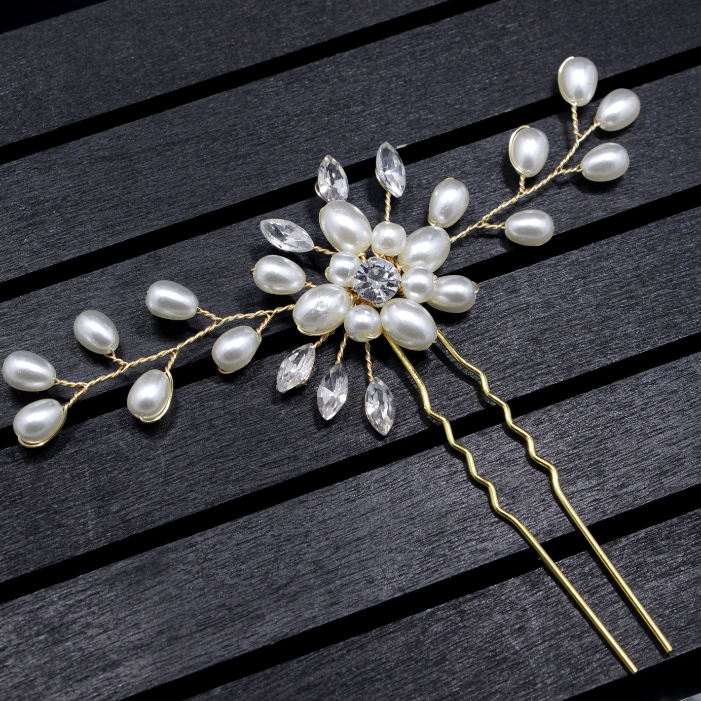 Korean Handmade Pearl Crystal Hairpin – ShreeBliss