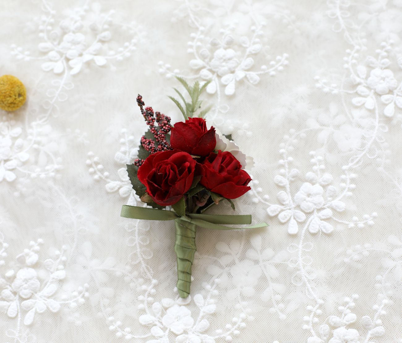 Groom & Groomsman Corsage – ShreeBliss