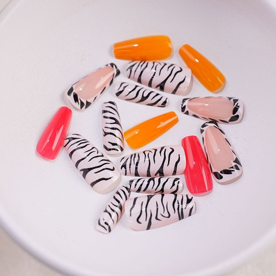 A Miracle Artistic Nail Set - ShreeBliss