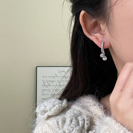 Special-Interest Design Geometric Micro Zircon-Encrusted Stud Earrings – ShreeBliss