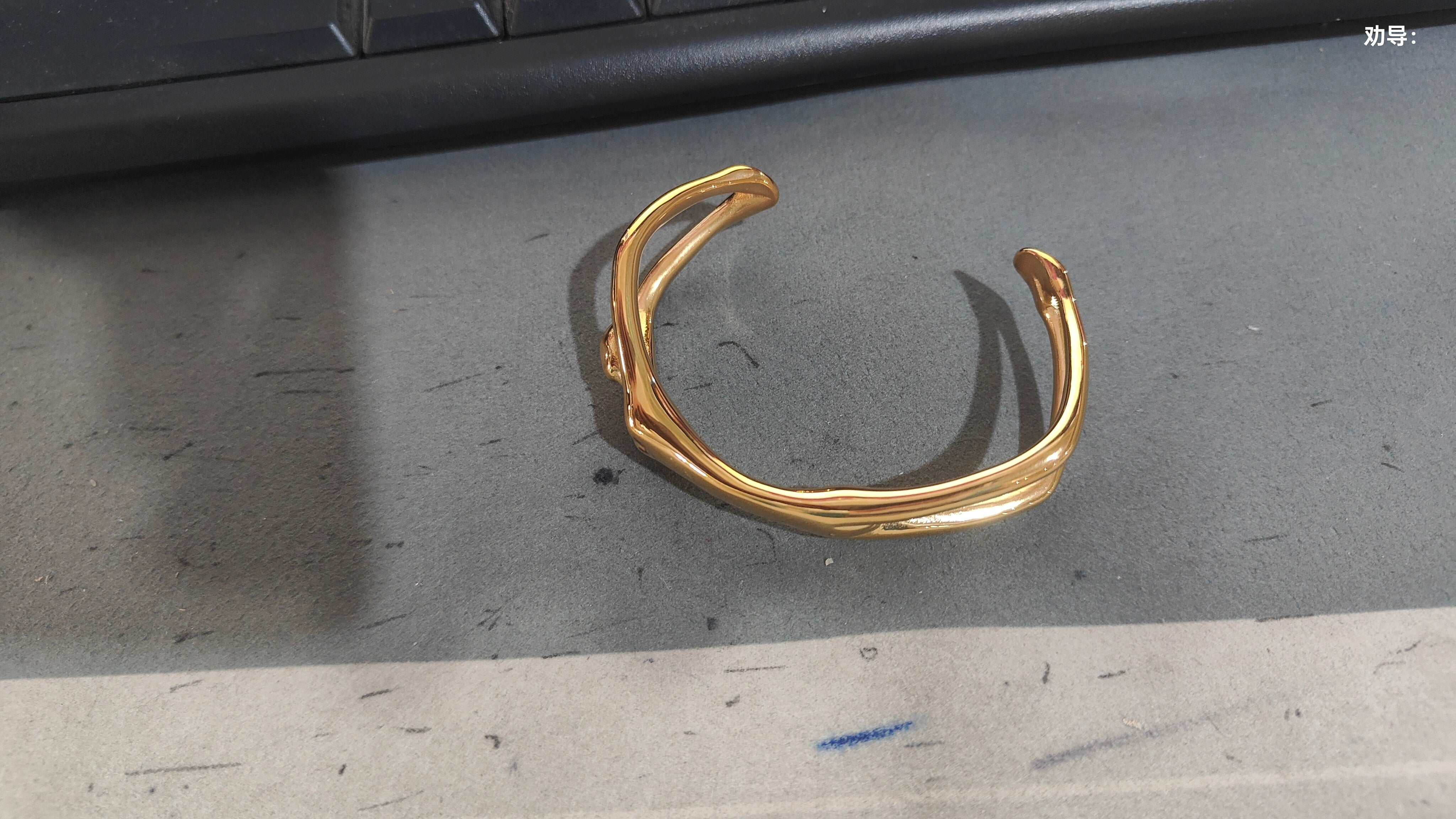 Personal Influencer Bracelet Stainless Steel Gold Plated Casting Creative Female Body