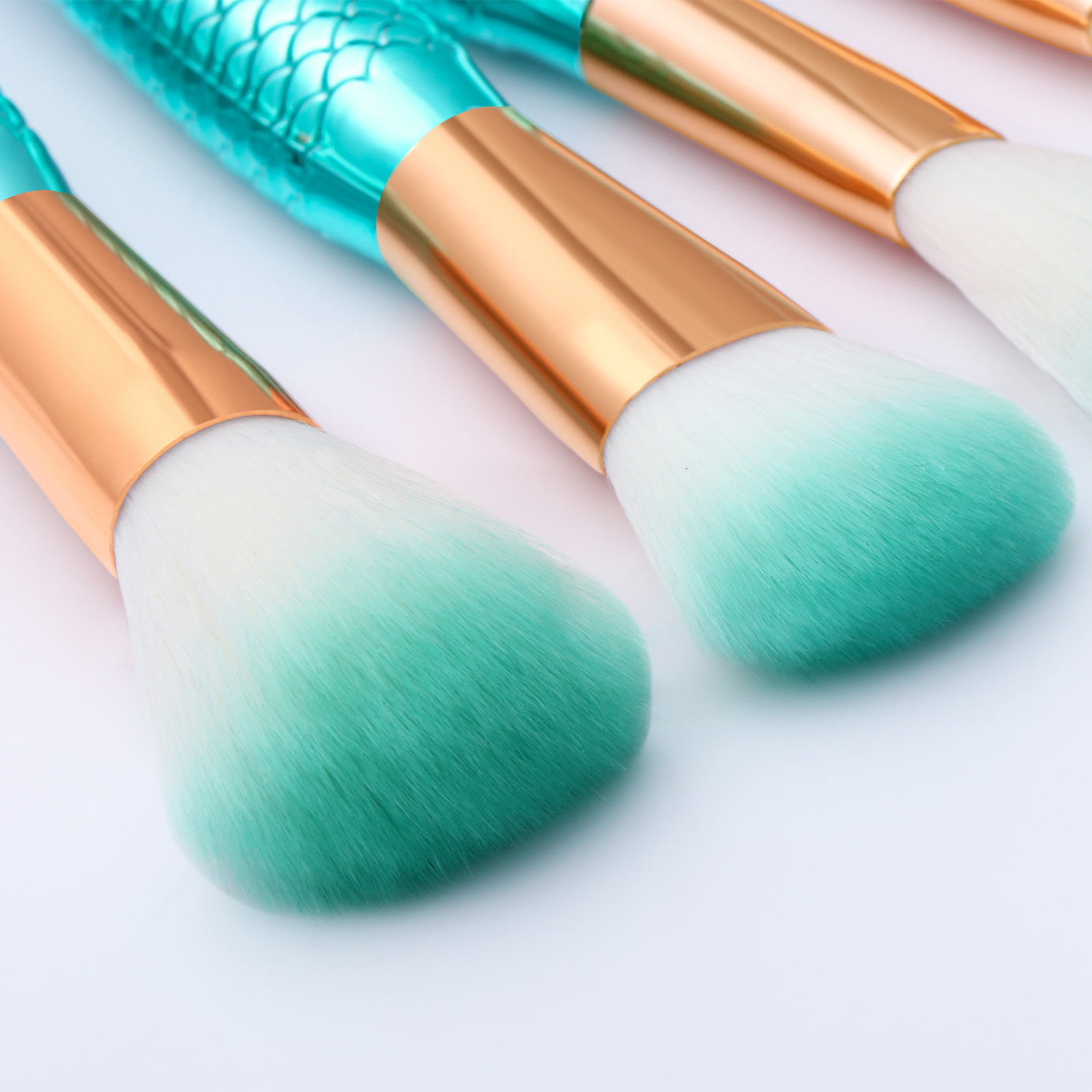 11pcs Mermaid Makeup Brushes Kit - Foundation, Eyebrow & Eyeliner Brushes - ShreeBliss
