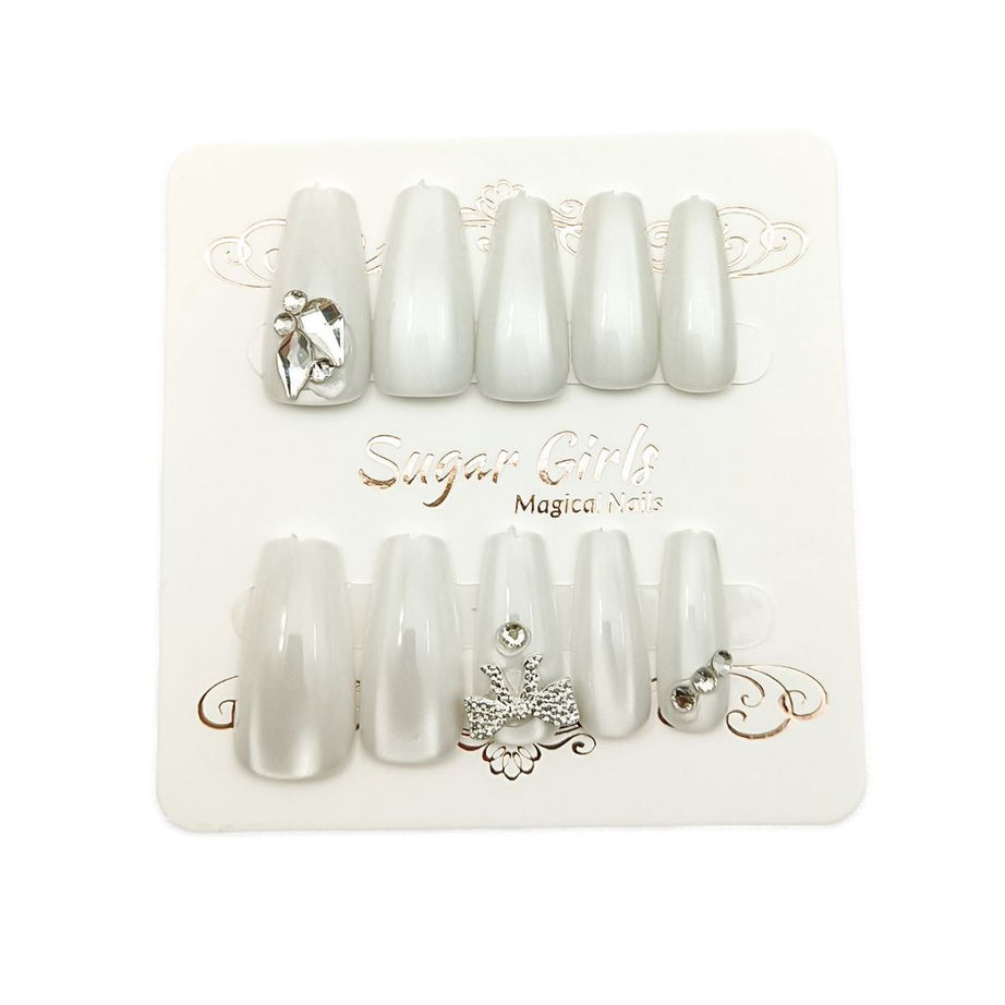 Silver Collar Inlaid White Nails - ShreeBliss