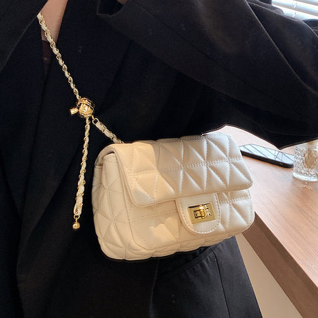 High-Grade Diamond Chain Bag – ShreeBliss