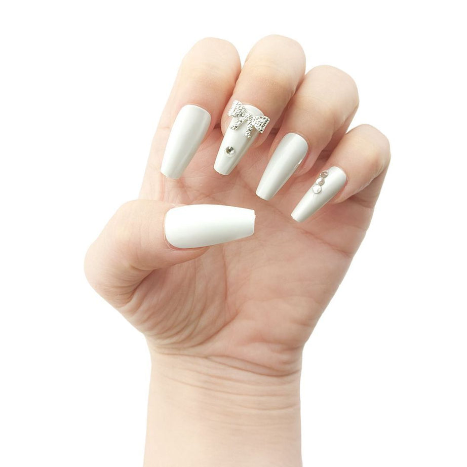 Silver Collar Inlaid White Nails - ShreeBliss