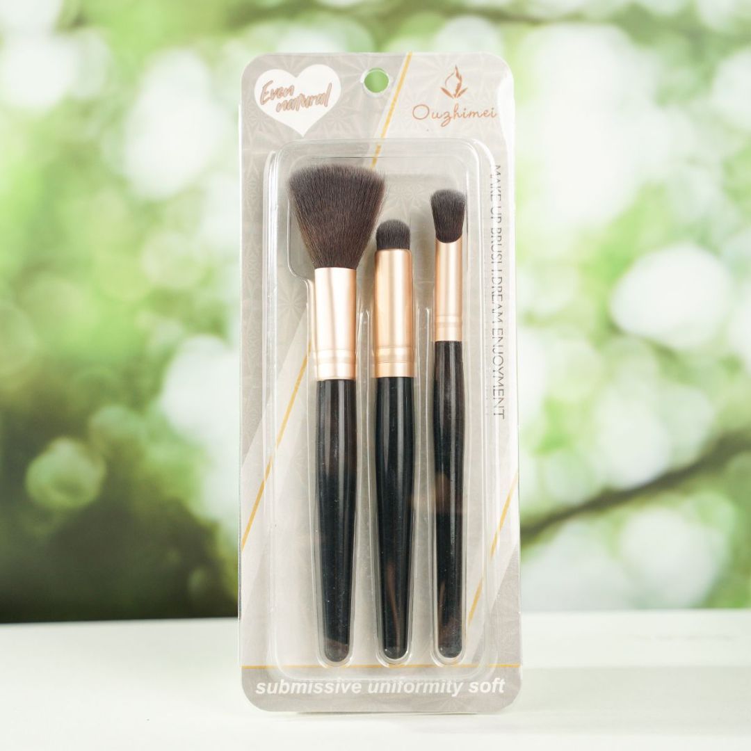 0ZM938 Makeup Brush - ShreeBliss